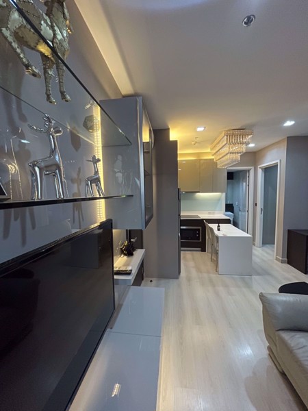 Picture of 2 bed Condo in The Signature by URBANO Samsennai Sub District C019233