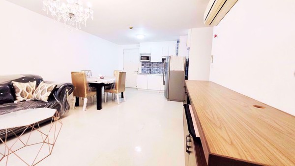 Picture of 2 bed Condo in The Clover Khlong Tan Nuea Sub District C019238