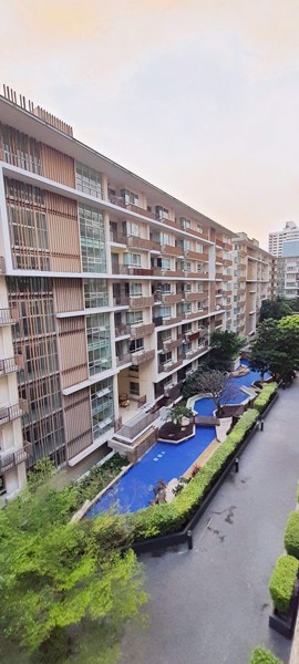 Picture of 2 bed Condo in The Clover Khlong Tan Nuea Sub District C019238