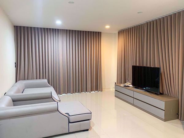 รูปภาพ 3 bed House in Setthasiri Krungthep Kreetha 2  Huamak Sub District H019250