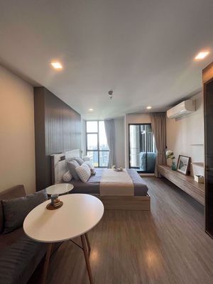 Picture of Studio bed Condo in RHYTHM Ekkamai Khlong Tan Nuea Sub District C019276