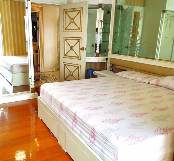 รูปภาพ 4 ห้องนอน Condo ในโครงการ Saichol Mansion Khlong San District C019345