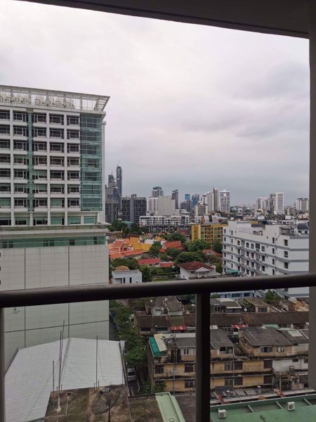 Picture of 1 bed Condo in The Lofts Ekkamai Phrakhanongnuea Sub District C019394