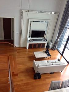 Picture of 3 bed Duplex in Bright Sukhumvit 24 Khlongtan Sub District D019396