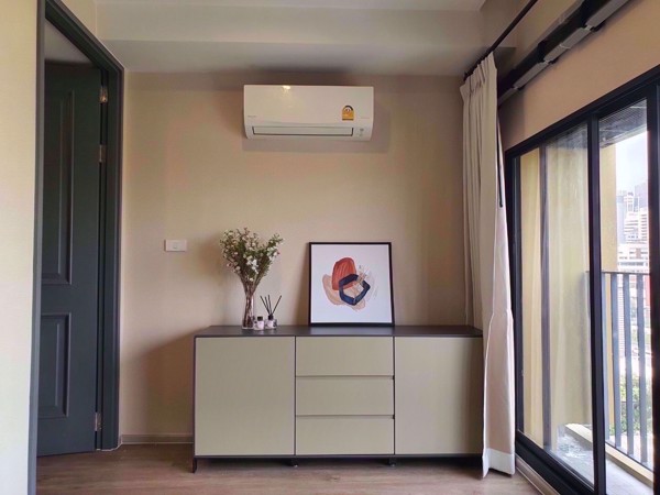 Picture of 1 bed Condo in Noble Above Wireless-Ruamrudee Lumphini Sub District C019426