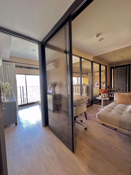 Picture of 1 bed Condo in Noble Above Wireless-Ruamrudee Lumphini Sub District C019426