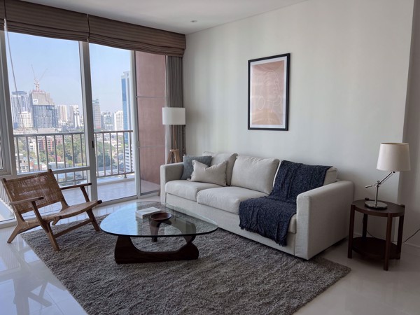 Picture of 2 bed Condo in Fullerton Sukhumvit Khlongtoei Sub District C019450