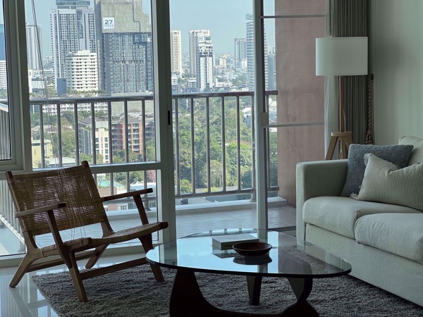 Picture of 2 bed Condo in Fullerton Sukhumvit Khlongtoei Sub District C019450