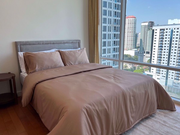 Picture of 2 bed Condo in Fullerton Sukhumvit Khlongtoei Sub District C019450