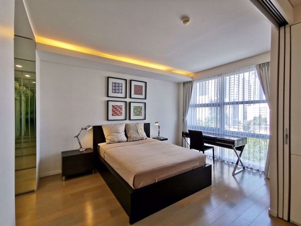 รูปภาพ 1 ห้องนอน Condo ในโครงการ MODE Sukhumvit 61 Khlong Tan Nuea Sub District C019469