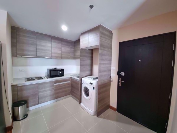 Picture of 2 bed Condo in Belle Grand Rama 9 Huai Khwang Sub District C019476