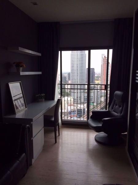 Picture of 1 bed Condo in Noble Remix Khlongtan Sub District C019480