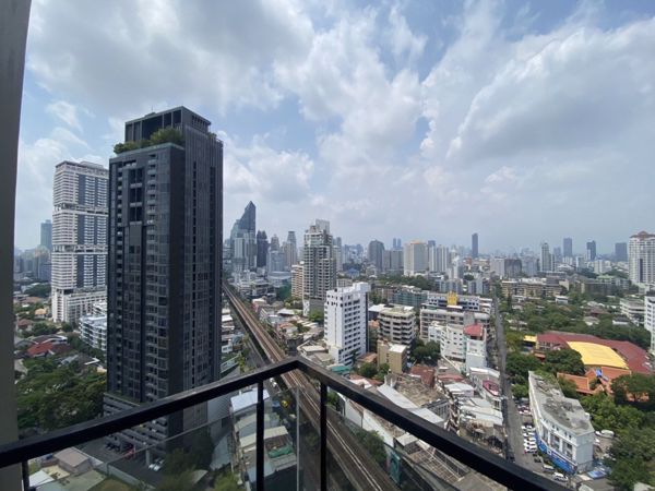 รูปภาพ 3 ห้องนอน Condo ในโครงการ The Crest Sukhumvit 34 Khlongtan Sub District C013156