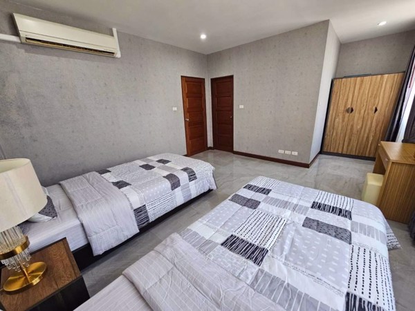 Picture of 2 bed Condo in Baan Klang Krung Resort (Ratchada 7) Din Daeng District C019536