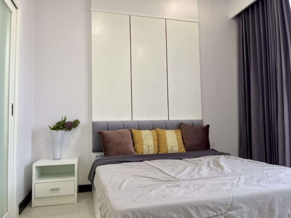 Picture of 2 bed Condo in Supalai Place Condominium Khlong Tan Nuea Sub District C05878