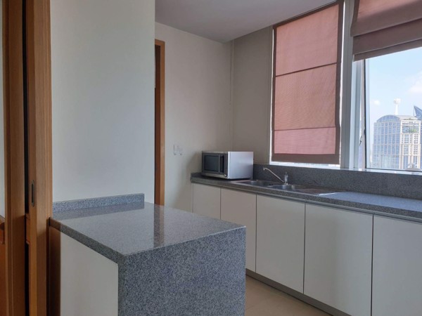 Picture of 3 bed Condo in Millennium Residence Khlongtoei Sub District C019561