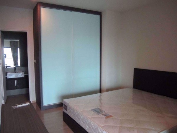 Picture of 1 bed Condo in Noble Remix Khlongtan Sub District C019562