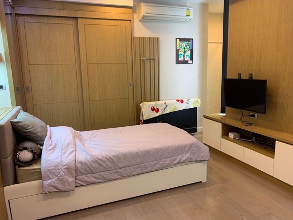 Picture of 2 bed Condo in The Crest Sukhumvit 34 Khlongtan Sub District C019612