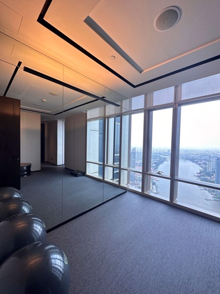 รูปภาพ 3 ห้อง ดูเพล็กซ์ in Four Seasons Private Residences เขตสาทร แขวงยานนาวา D019616