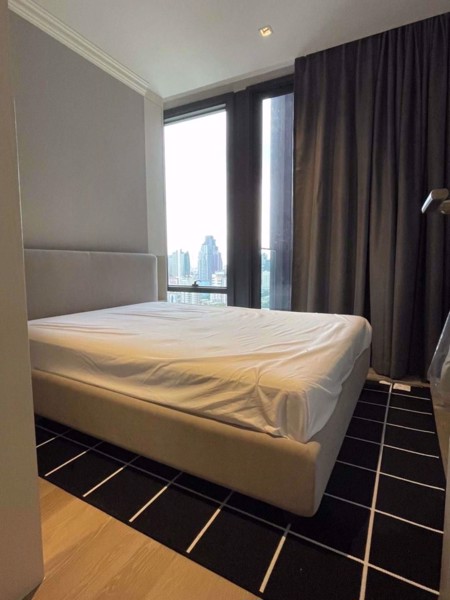 Picture of 2 bed Condo in Ashton Silom Suriyawong Sub District C019633