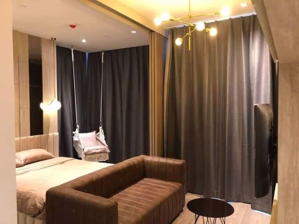 Picture of 1 bed Condo in Ashton Silom Suriyawong Sub District C019634