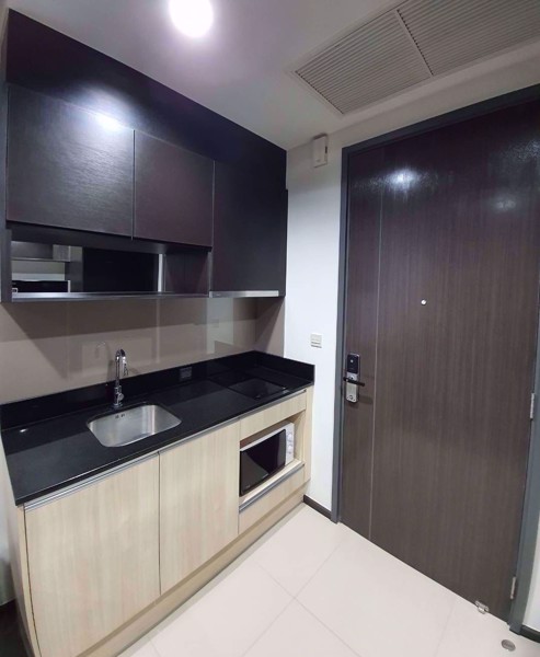 Picture of 1 bed Condo in Edge Sukhumvit 23 Khlong Toei Nuea Sub District C019664