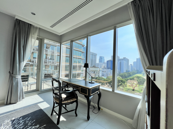 Picture of 2 bed Condo in 185 Rajadamri Lumphini Sub District C019719