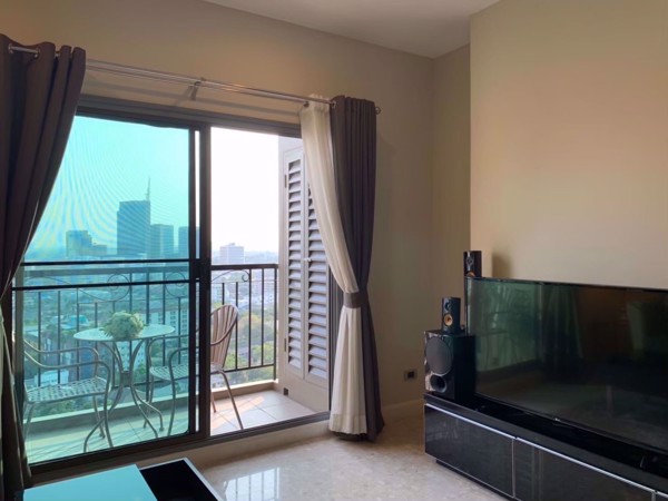 Picture of 1 bed Condo in The Crest Sukhumvit 34 Khlongtan Sub District C019745