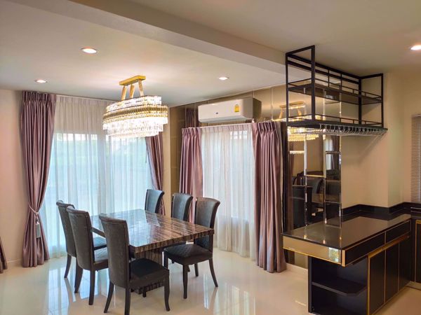 รูปภาพ 3 ห้องนอนบ้าน ใน Passorn Prestige Luxe Pattanakarn  เขตสวนหลวง แขวงสวนหลวง H019820