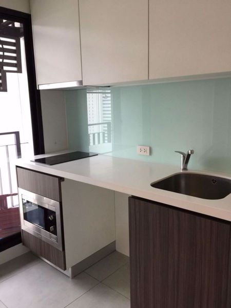 Picture of 1 bed Condo in Urbano Absolute Sathon-Taksin Khlong Ton Sai Sub District C019827