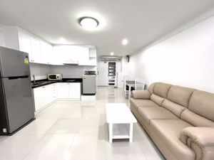 Picture of 1 bed Condo in Supalai Place Condominium Khlong Tan Nuea Sub District C019852