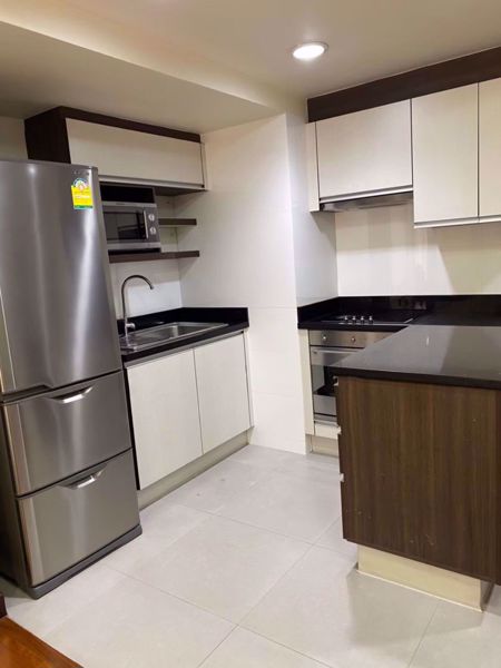 Picture of 2 bed Condo in Baan Sukhumvit 14 Khlongtoei District C019903