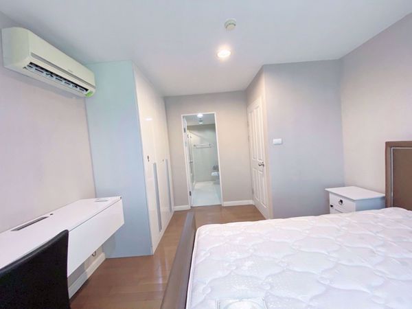 Picture of 3 bed Condo in Belle Grand Rama 9 Huai Khwang Sub District C019911