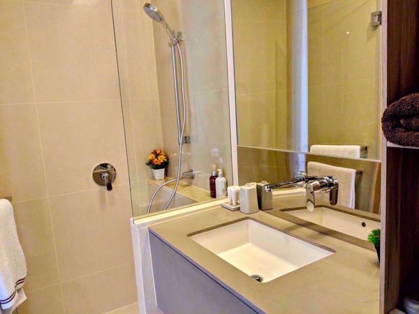 Picture of 1 bed Condo in The ESSE Asoke Khlong Toei Nuea Sub District C019949