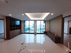 รูปภาพ 2 ห้องนอน Condo ในโครงการ Supalai Oriental Sukhumvit 39 Khlong Tan Nuea Sub District C020066