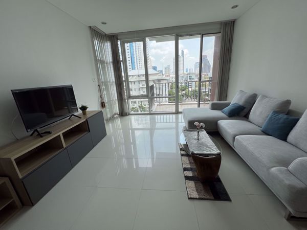 Picture of 2 bed Condo in Fullerton Sukhumvit Khlongtoei Sub District C020097