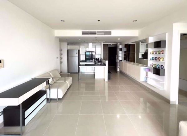 Picture of 2 bed Condo in Watermark Chaophraya Khlong Ton Sai Sub District C020110