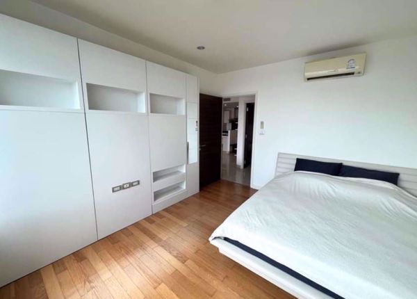 Picture of 2 bed Condo in Watermark Chaophraya Khlong Ton Sai Sub District C020110