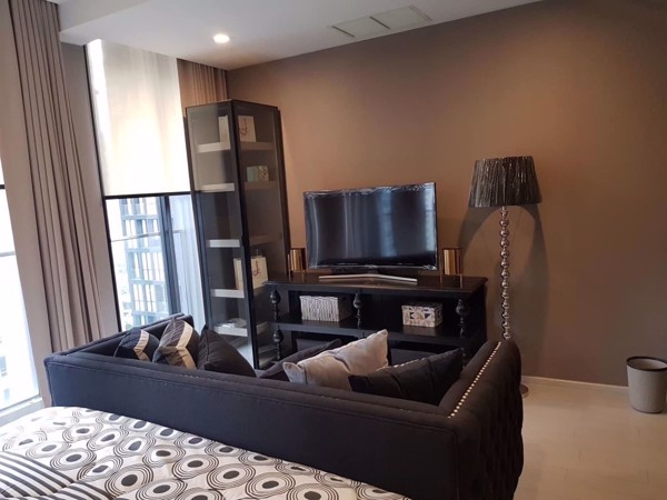 Picture of 1 bed Condo in Noble Ploenchit Lumphini Sub District C020151