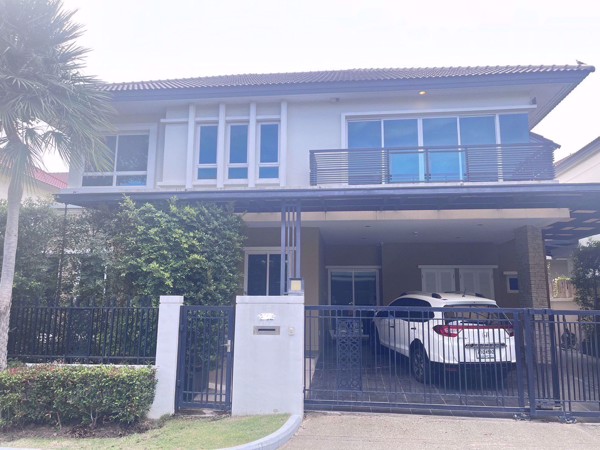 Picture of 4 bed House in Grand Bangkok Boulevard Rama 9-Srinagarindra  Thapchang Sub District H019884