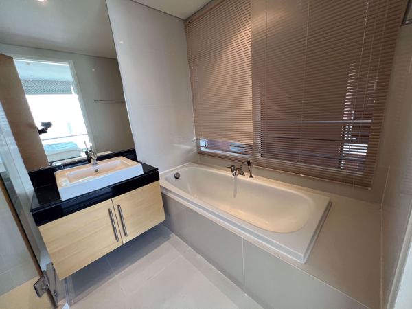 Picture of 2 bed Condo in Fullerton Sukhumvit Khlongtoei Sub District C020259