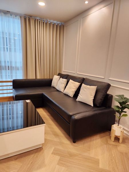 Picture of 2 bed Condo in Asoke Place Khlong Toei Nuea Sub District C020336