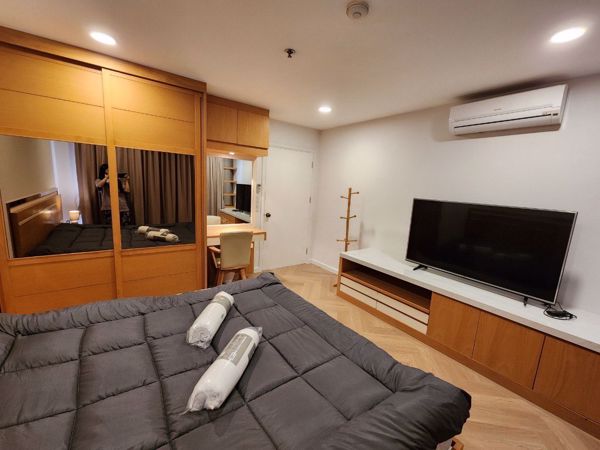 Picture of 2 bed Condo in Asoke Place Khlong Toei Nuea Sub District C020336