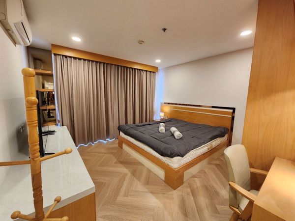 Picture of 2 bed Condo in Asoke Place Khlong Toei Nuea Sub District C020336