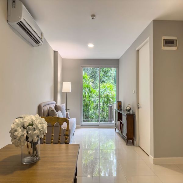 Picture of 1 bed Condo in The Clover Khlong Tan Nuea Sub District C020352