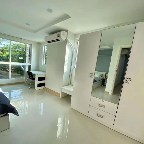 Picture of 2 bed Condo in Happy Condo Ladprao 101 Khlongchaokhunsing Sub District C020371