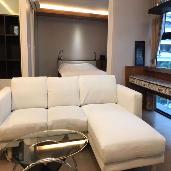 Picture of 1 bed Condo in MODE Sukhumvit 61 Khlong Tan Nuea Sub District C020397