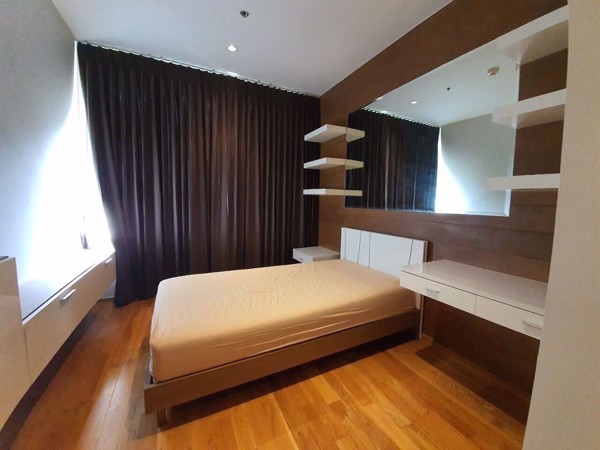 Picture of 3 bed Condo in The Empire Place Yan Nawa Sub District C08623