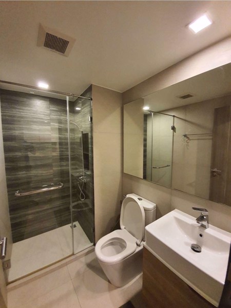 Picture of 1 bed Condo in Maestro 02 Ruamrudee Lumphini Sub District C020418