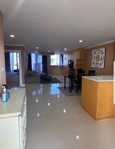 Picture of 2 bed Condo in Supalai Place Condominium Khlong Tan Nuea Sub District C020448